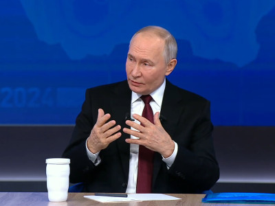 СПЕЦПОСЛАННИК США РАСКРЫВАЕТ КАРТЫ: НЕОЖИДАННЫЙ ИТОГ ВСТРЕЧИ С ПУТИНЫМ