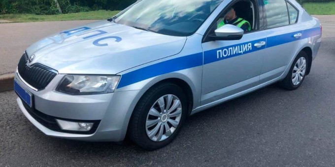 Полиция Москвы задержала 40 мигрантов за контроль бани для "своих" клиентов