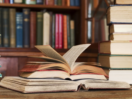 У кого завалялись эти советские книги, тот богач: стоят миллионы